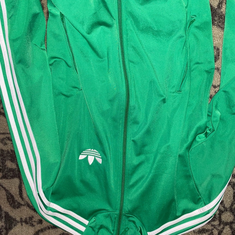 adidas Green Windbreaker with Full Zip and Classic Stripes